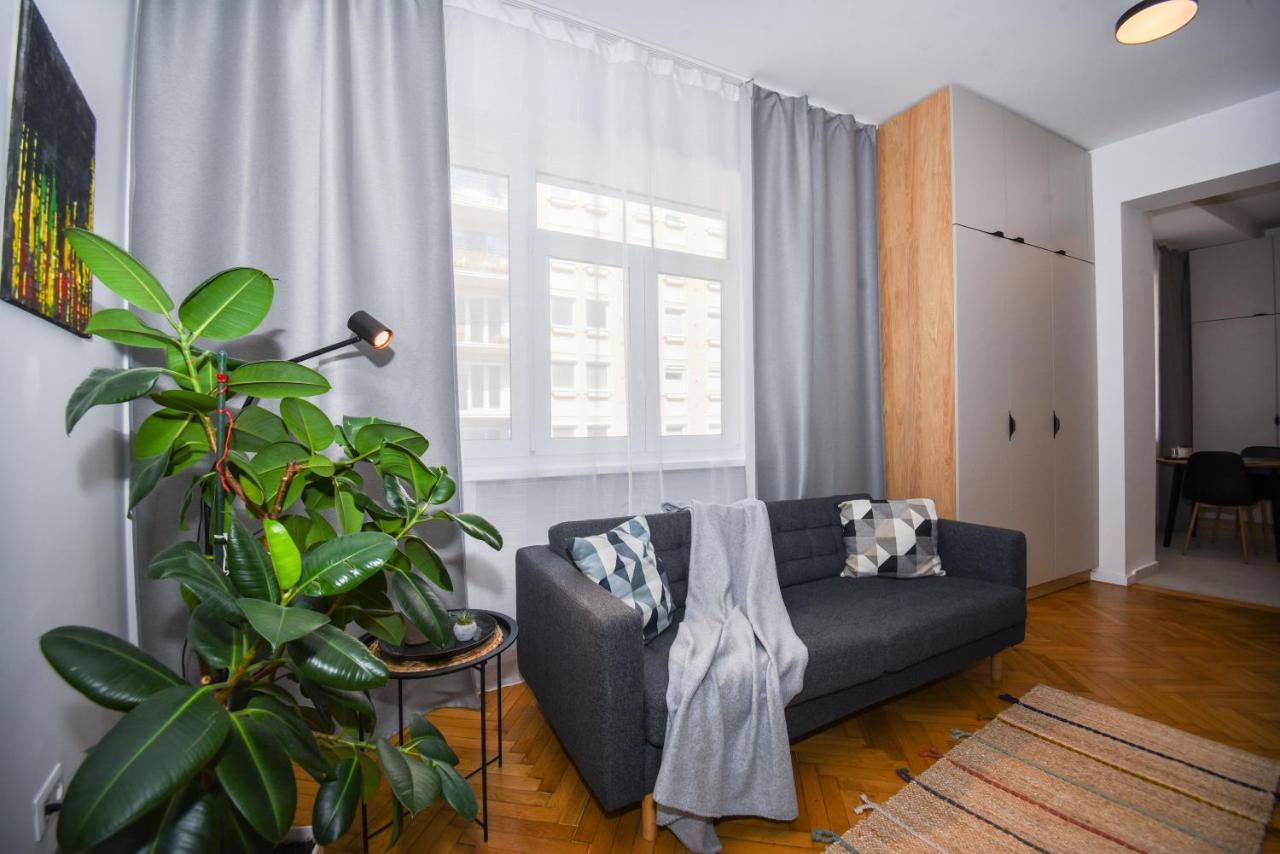 City Center Studio - Comfy & Modern Bratislava Exterior photo